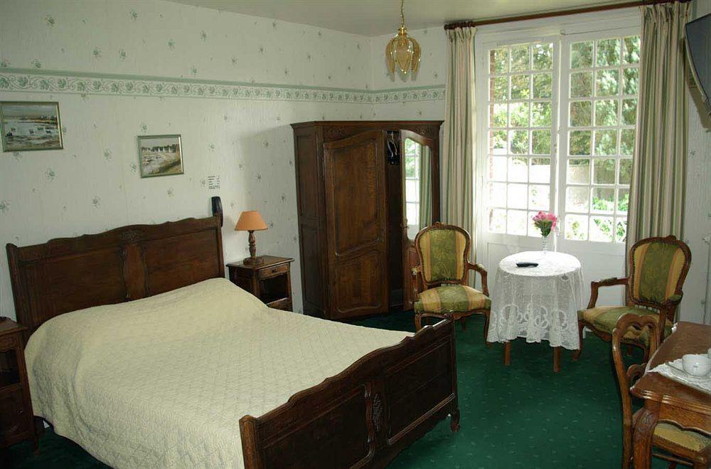 Auberge Du Clos Normand Hotel Martin-Église Екстериор снимка